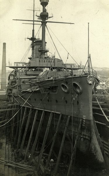 drydock_03.thumb.jpg.6e55c73bb53eb07f0e25f2b2a6c27cb0.jpg