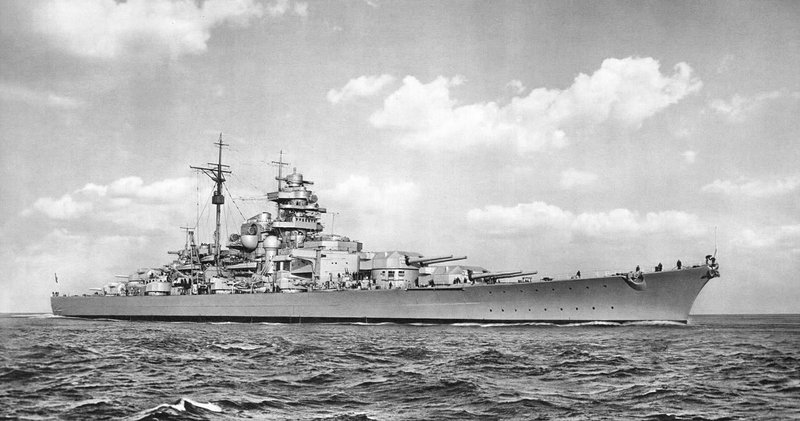 The-Bismarck1.thumb.jpg.d247d1b270b3c403563fb14f67254eca.jpg