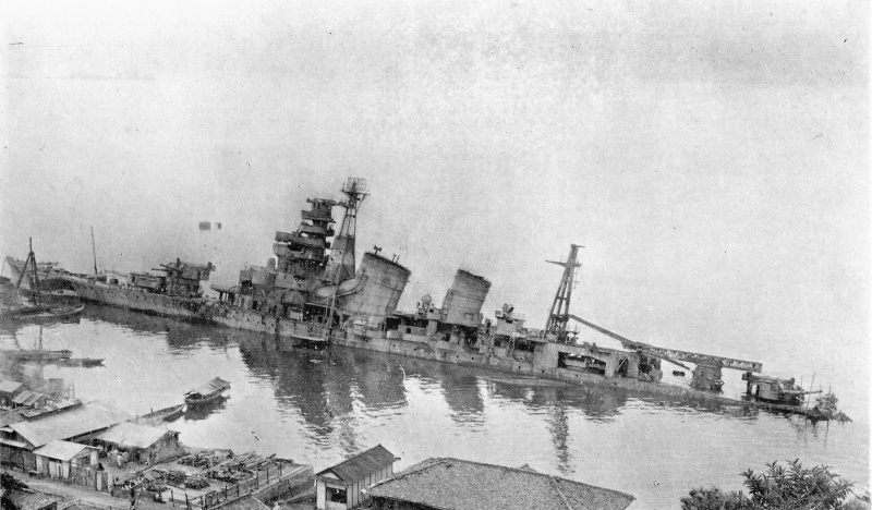 japanese_cruiser_aoba_1946_6.9_th.jpeg.463b918c0a42012961022c226f3a0b53.jpeg