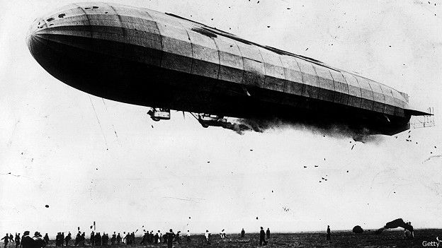 141027112456_aviation_german_zeppelin_624x351_getty.jpg.5825d90cf63bbf1f35c03d815c22ac6b.jpg