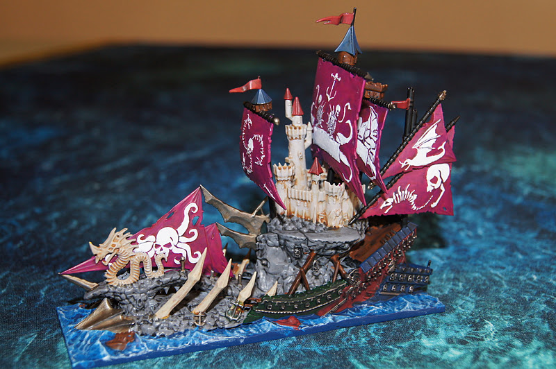 5bc4ab53e4536_dreadfleetbloodyreavervampirecountsshipwarshipwarhammerpirates(2).JPG.15e58f1faa91a515e3d01336dbdd255e.JPG