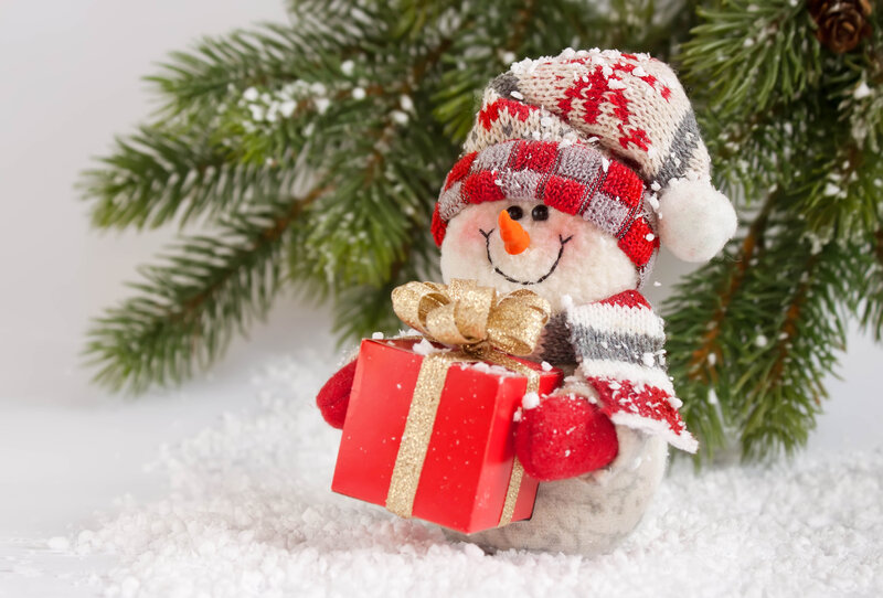 merry-christmas-snowman-snow.thumb.jpg.c108a0c5b9734a8bf0d0c6e38f5ed86c.jpg