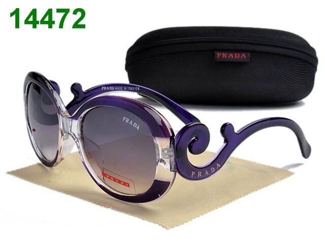 db9bf5e2b88dc043ed1369ad48509cf7--smith-sunglasses-ray-ban-wayfarer-sunglasses.jpg.3f79b557f719b6339ee07d510c35dbbf.jpg