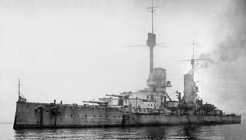 1280px-SMS_Kronprinz_Wilhelm_in_Scapa_Flow.thumb.jpg.5583c8e5537d6a8a4d4be1f9f10285d5.jpg